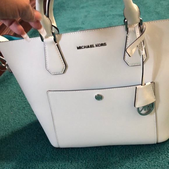 Snow white Michael Kors - Picture 1 of 7